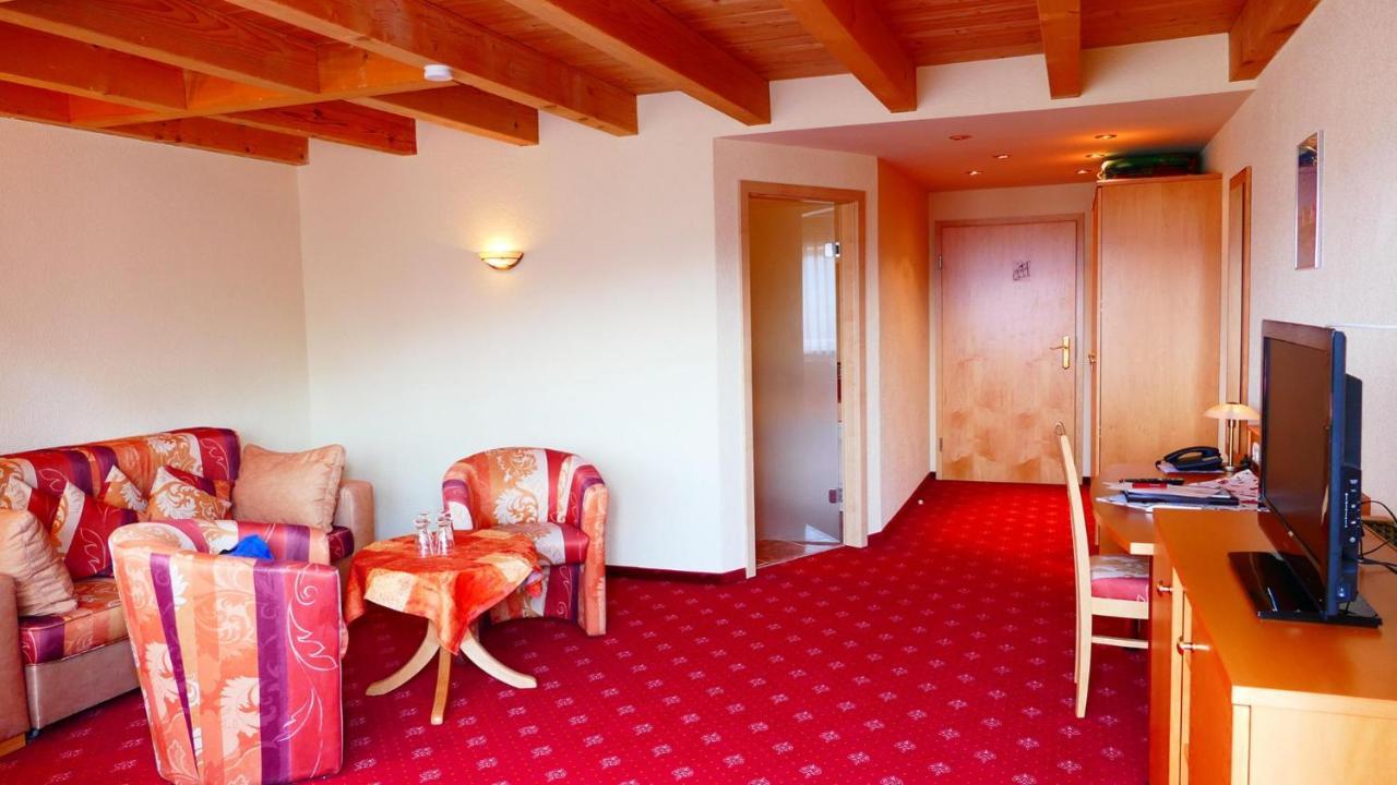 Oeko-Landhotel Basler Hof لاوترباخ المظهر الخارجي الصورة